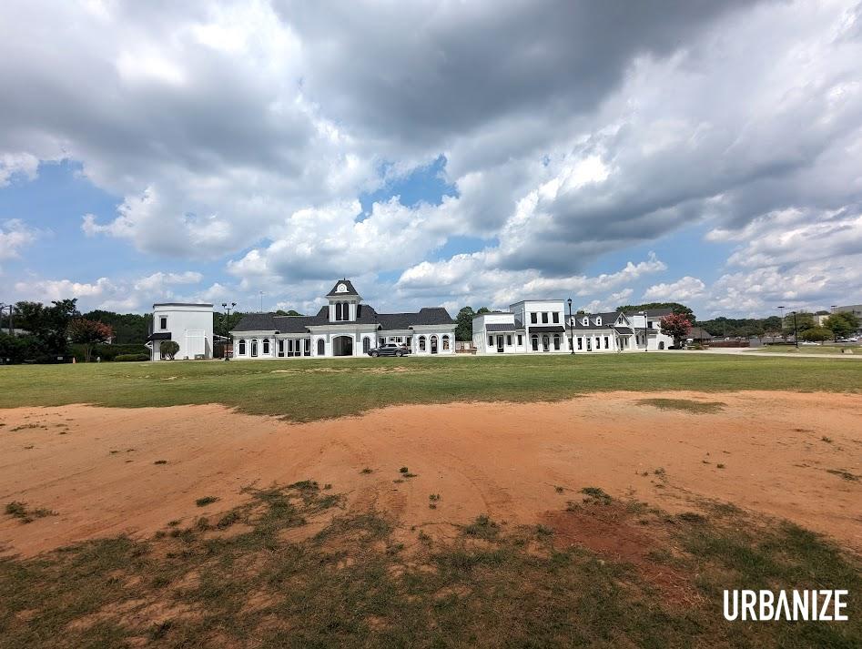 A year after fires, Morrow's rechristened 'District' plots comeback